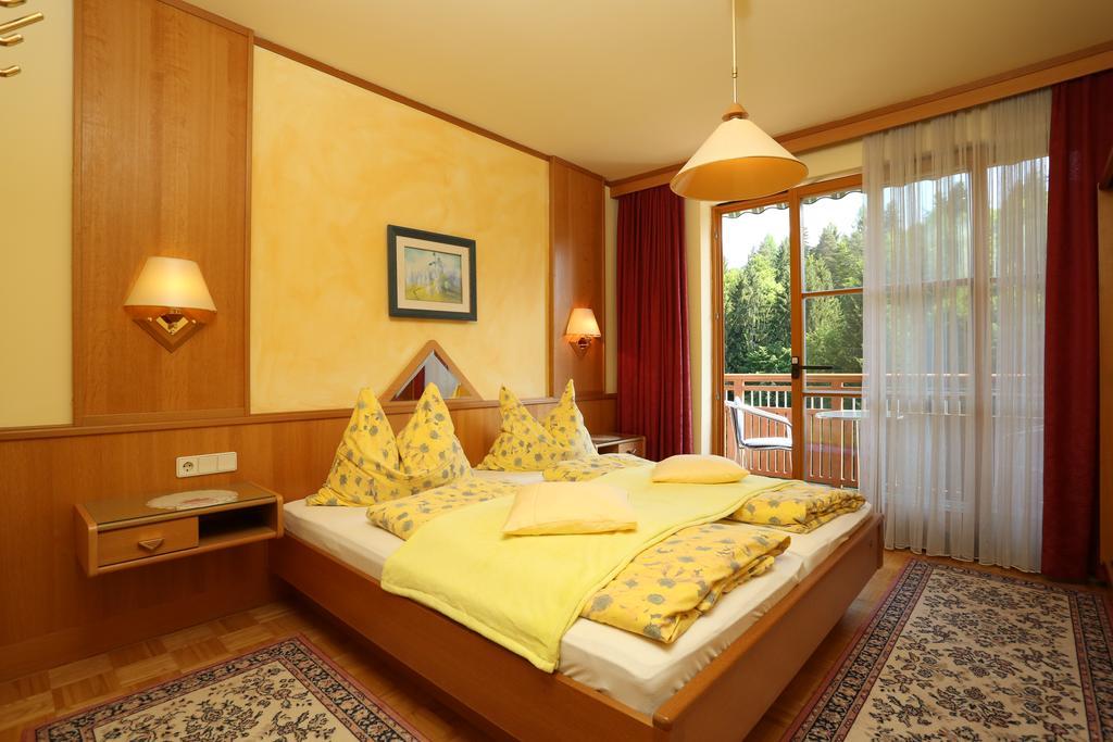 Gaestehaus Karoline Oberaichwald  Ngoại thất bức ảnh